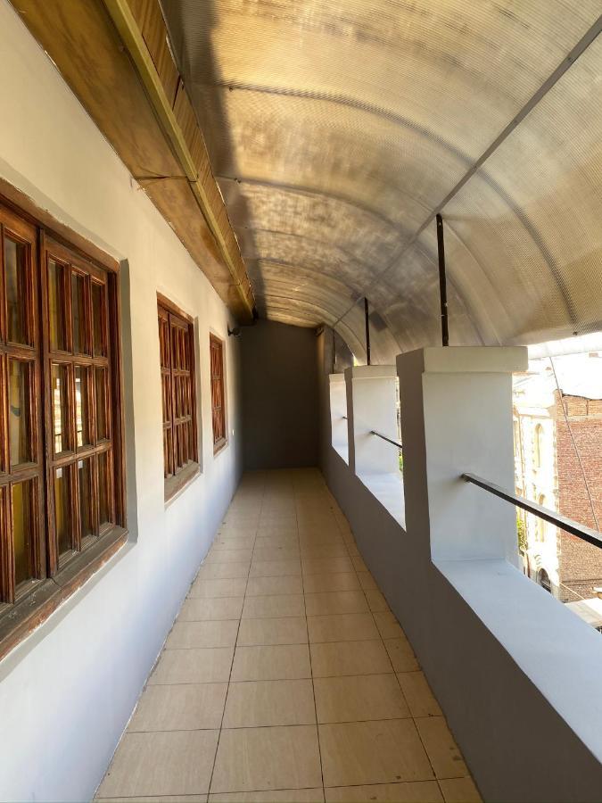 Red Door Apartman Tbiliszi Kültér fotó