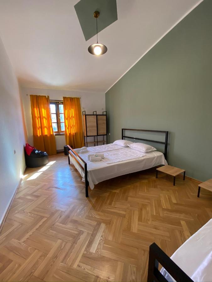 Red Door Apartman Tbiliszi Kültér fotó
