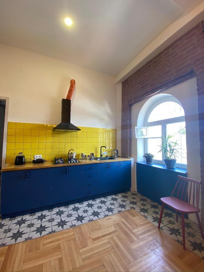 Red Door Apartman Tbiliszi Kültér fotó