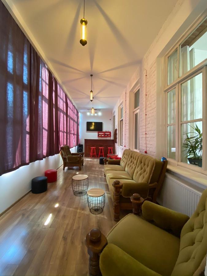 Red Door Apartman Tbiliszi Kültér fotó