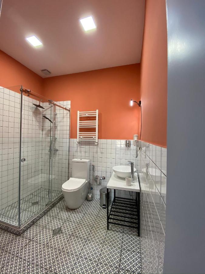 Red Door Apartman Tbiliszi Kültér fotó