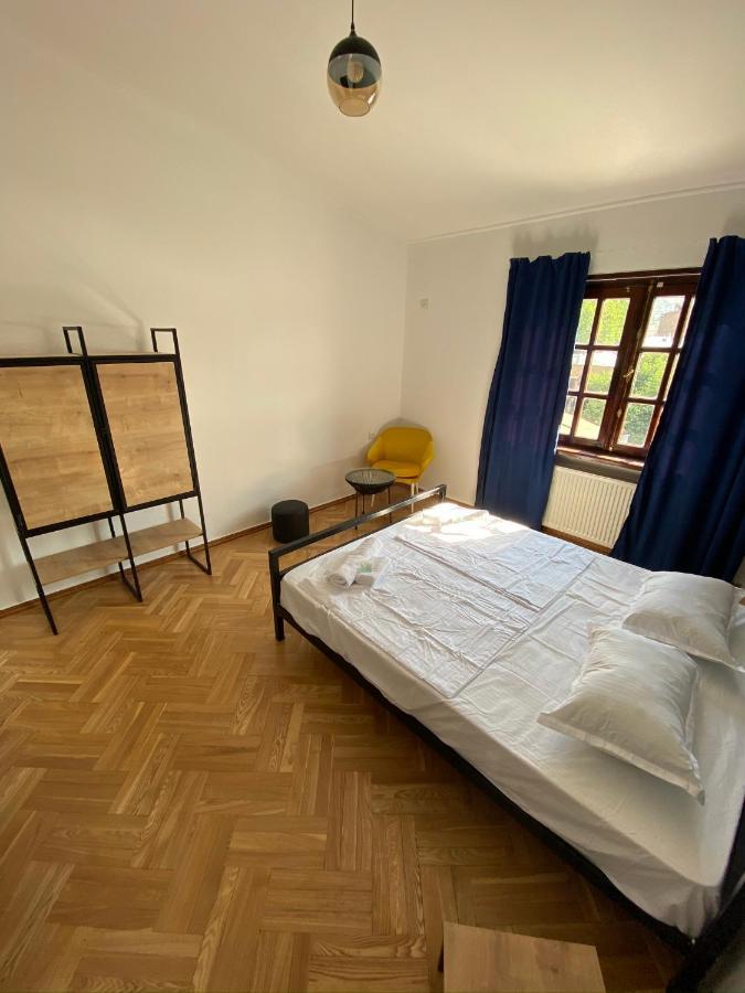 Red Door Apartman Tbiliszi Kültér fotó